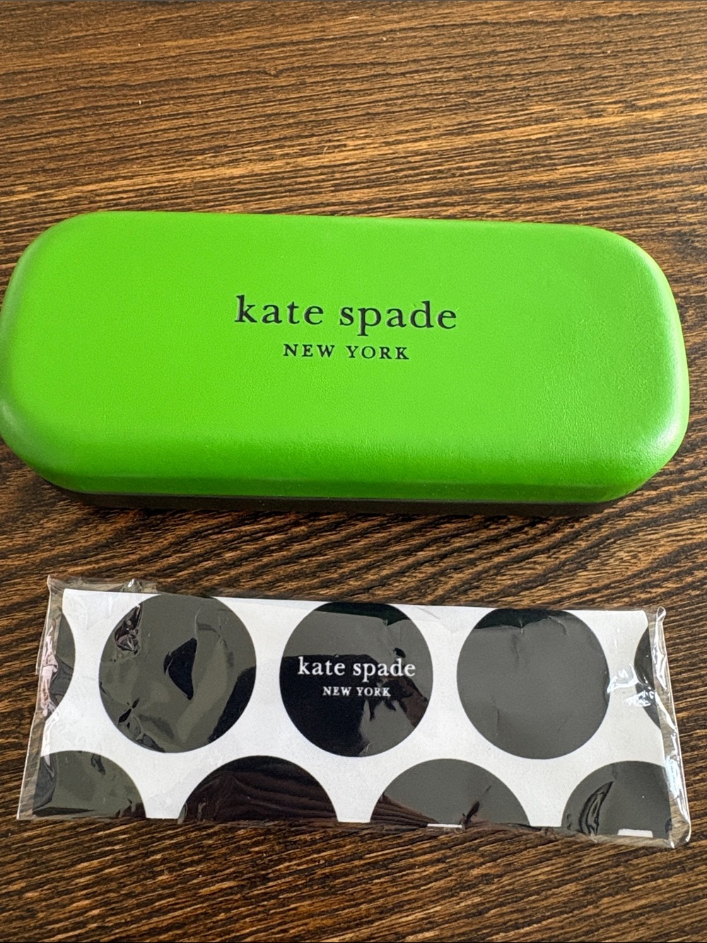Kate Spade NIP Green & Black Eyeglass Case w/ KS Cloth